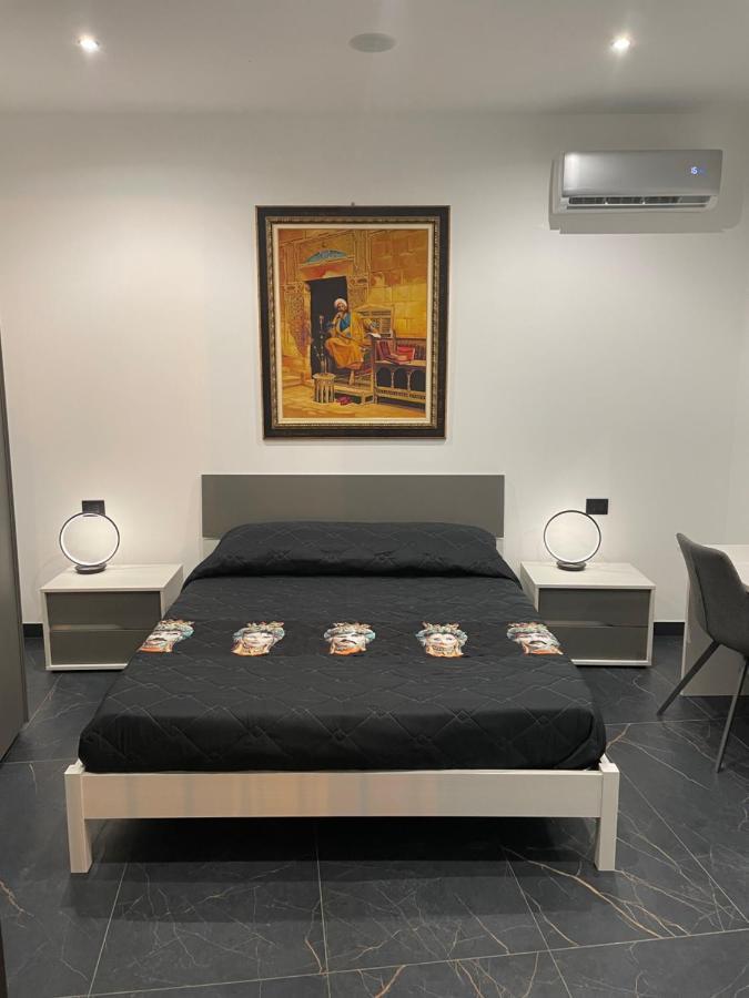 Case Vacanze Donna Ina ปาแลร์โม ภายนอก รูปภาพ